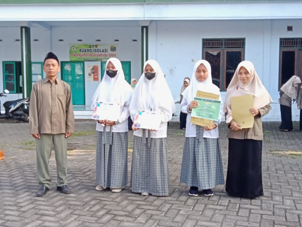 Prestasi Barokahi, Madrasah Aliyah Nahdlatul Ulama Kembali Meraih Prestasi